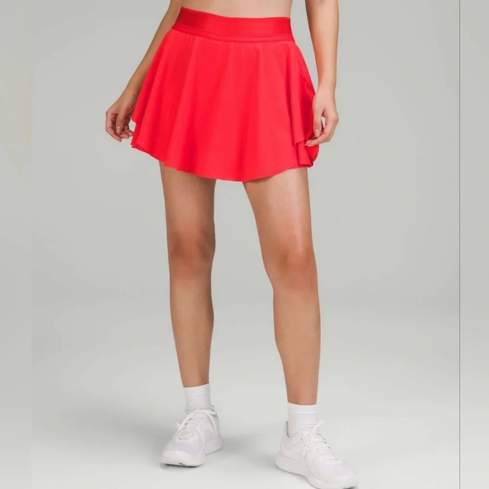 Lululemon Court Rival 14” Skirt in a vibrant Coral color - Picture 3 of 12